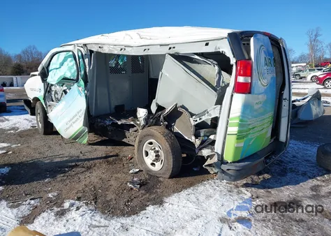 2017 Chevrolet Express 2500 Work Van из США, поврежденный, VIN 1GCWGAFF8H1137877